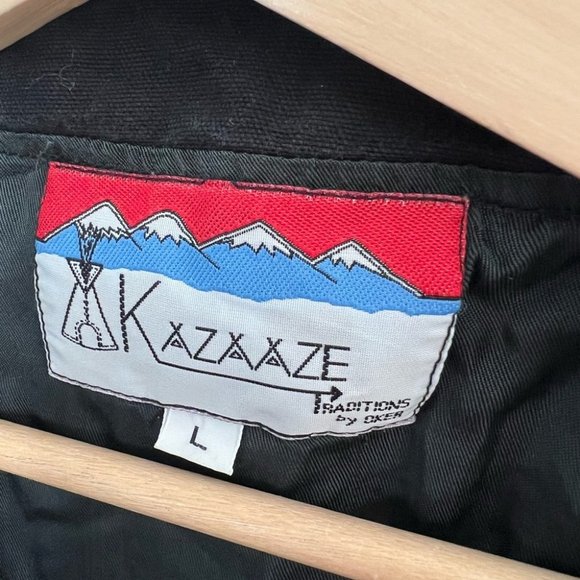 Vintage kazaaze black bear paw vest fringe size  large - Picture 6 of 10